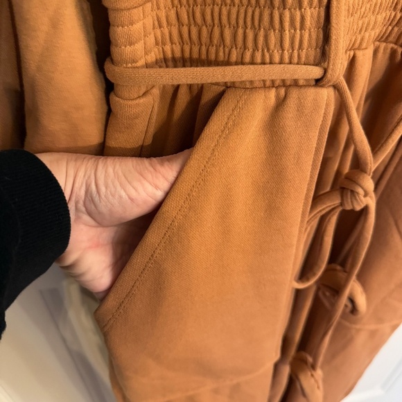 New! For Love & Lemons Yuna gray long sleeve rosette romper 31814 - Picture 7 of 15